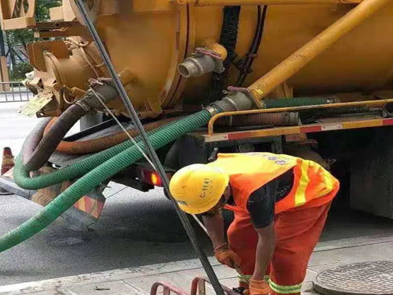 厦门杏林专业承接市政管道清洗 大型抽污 清掏化粪池